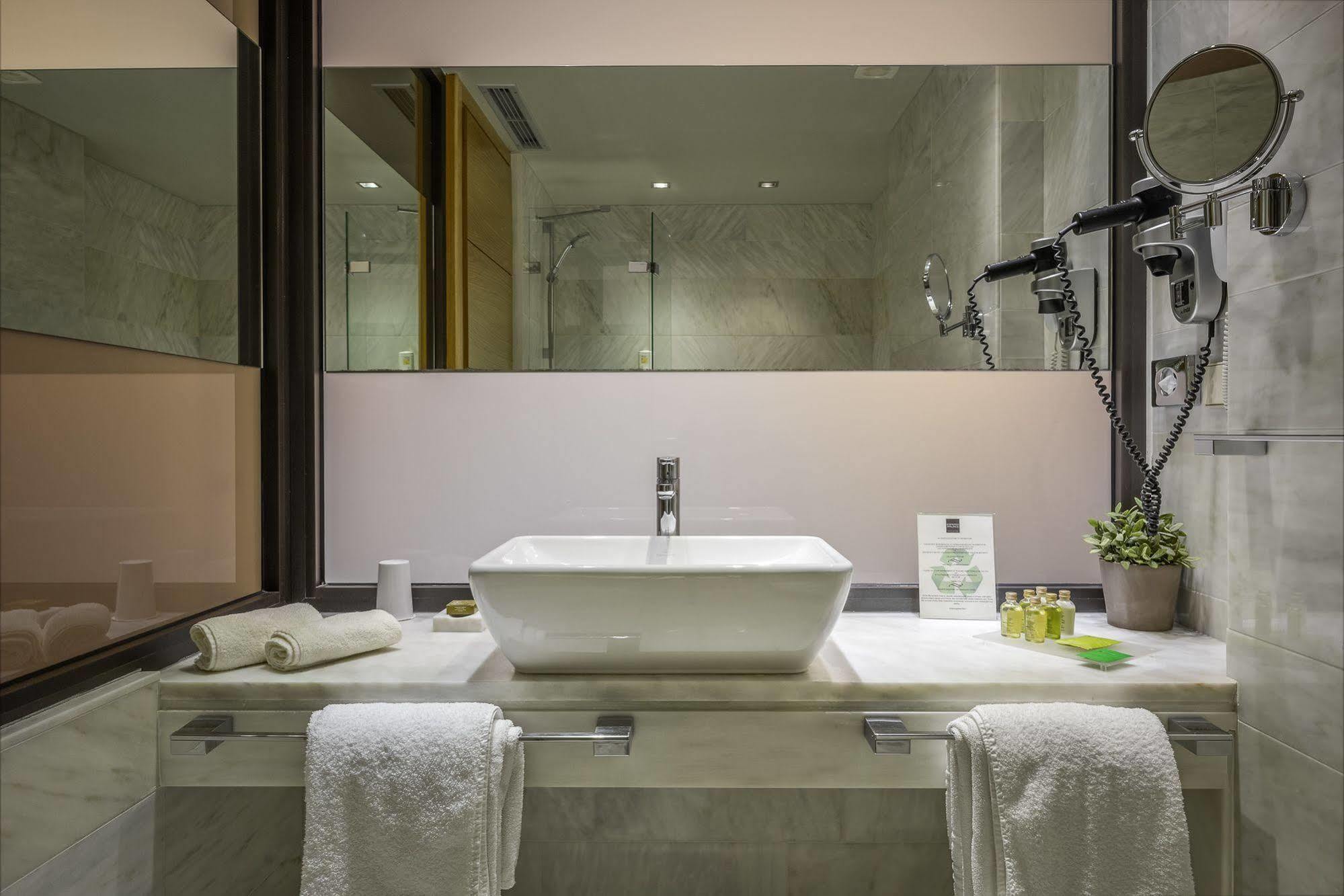 Esperos Palace Luxury & Spa Hotel Kastoria Buitenkant foto